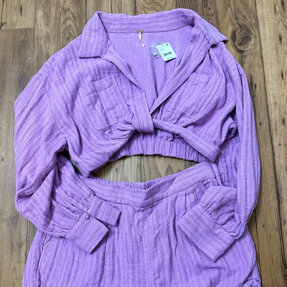 Free People Lavender Two-Piece Cropped Shirt & Shorts Set - Picture 4 of 7